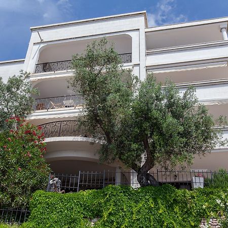 Apartment Stefan سفيتي ستيفان المظهر الخارجي الصورة
